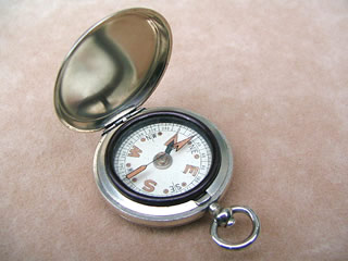 Full hunter cased pocket compass